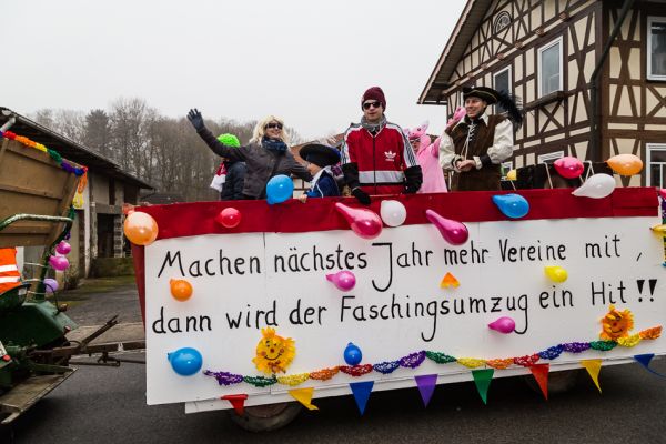faschingsumzug-2015-29-20150217-1993935942226EE3B9-04E7-BFDD-4F5F-035BBB342A14.jpg