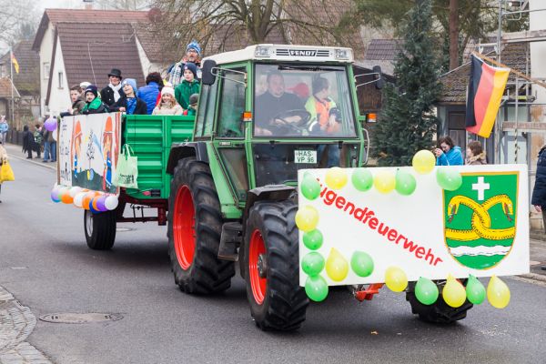 faschingsumzug-2015-35-20150217-17084545928591FE0E-9B52-820A-ADEA-C27E8E1906FB.jpg