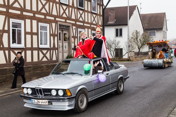 faschingsumzug-2015-7-20150217-138608640002E59554-CC94-0402-6257-2A9370981E6C.jpg