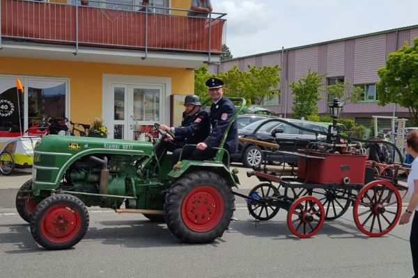 festzug-ebern-1-20170514-1094400957F81BEB6C-8CFD-4982-EBFB-0DEBBEC357F4.jpg