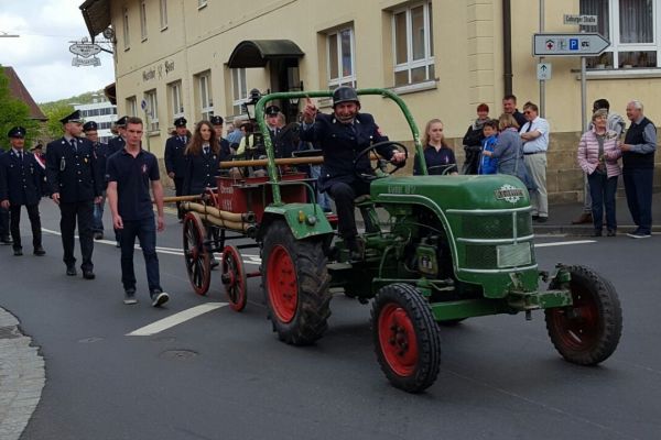 festzug-ebern-7-20170514-13472841363F6B3D59-AE9C-51A3-360C-463A0D73C4AF.jpg